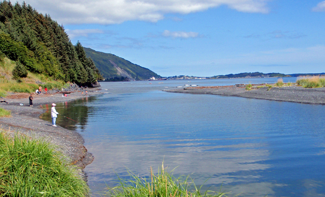 Buskin_River_estuary_and_mouth.jpg