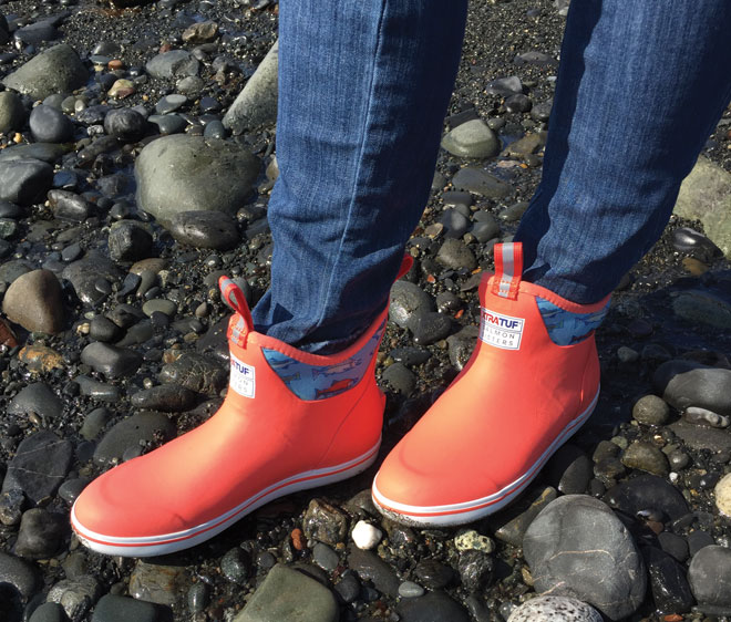xtratuf fishing shoes