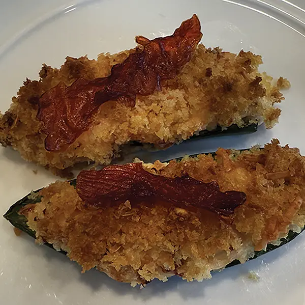 Salmon bacon poppers